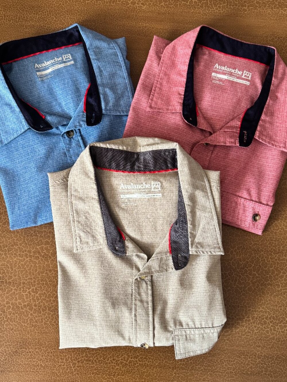 Avalanche Button Dress Short Sleeve Shirt - Size Large - Lot of 3 Red Blue & Tan